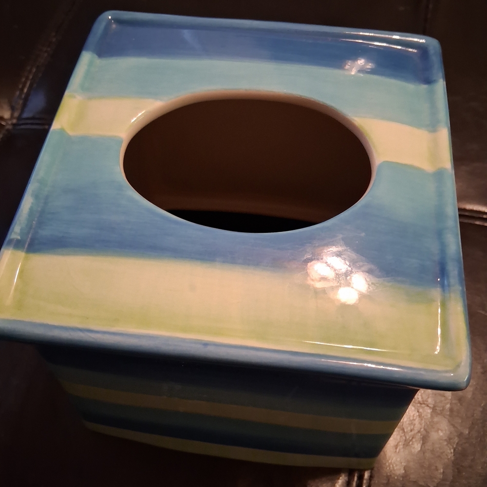 Ceramic Blue and Green Tissue Box Cover - Picture 4 of 6